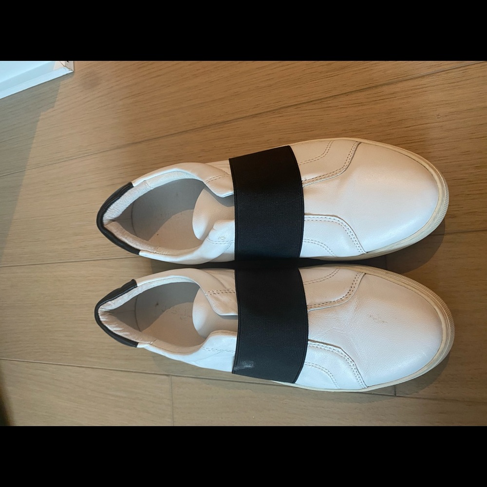 J Slides white sneaker size 9.5